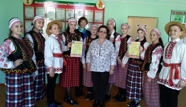 Фальклорны калектыў жлобінскай школы атрымаў спецыяльны дыплом
